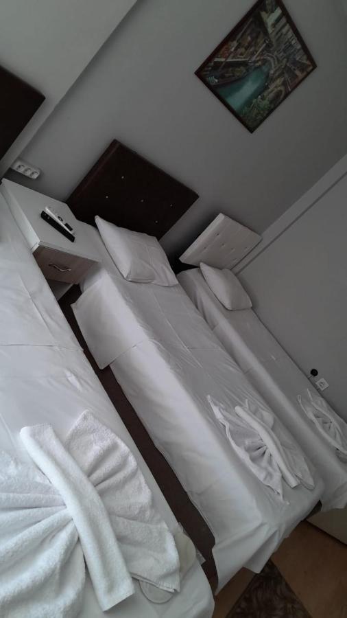 אודיירן Mht Otel מראה חיצוני תמונה